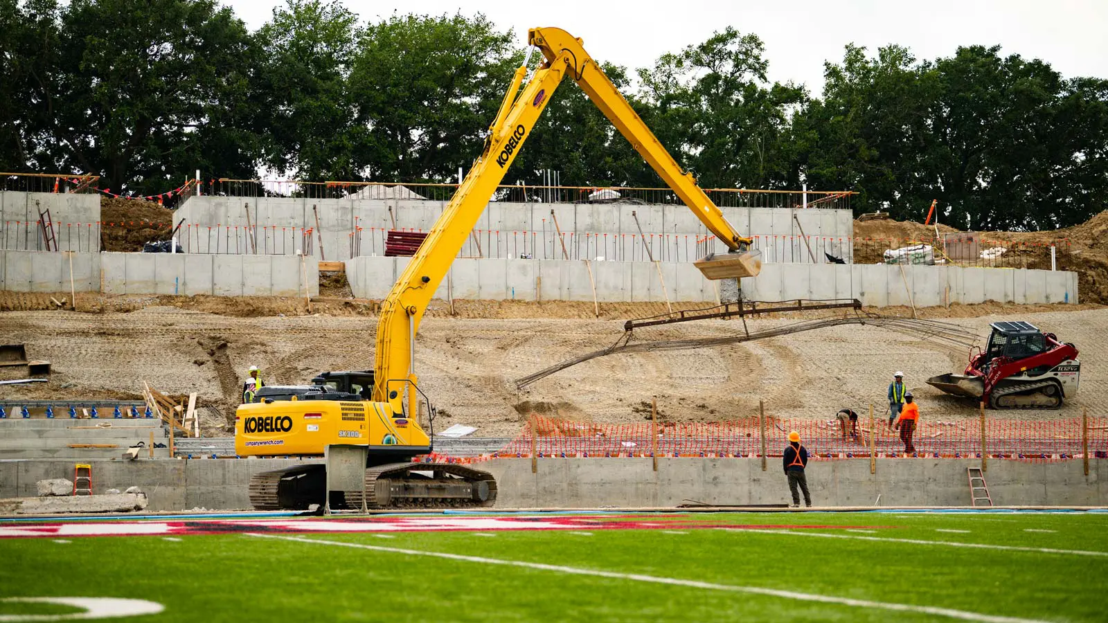 Field under construction progress