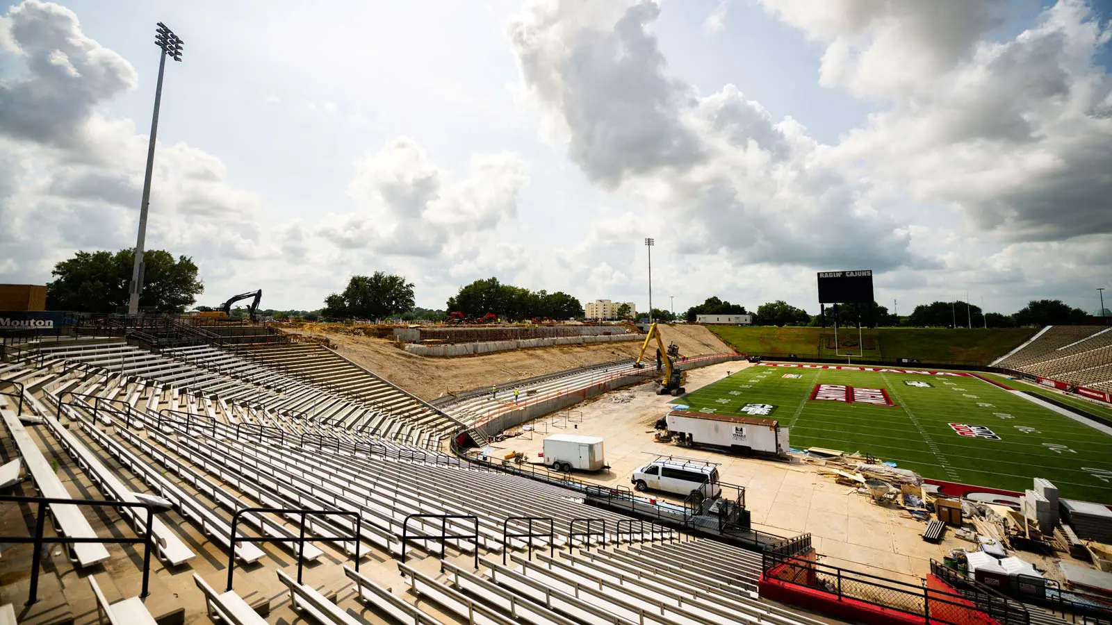 Field under construction progress